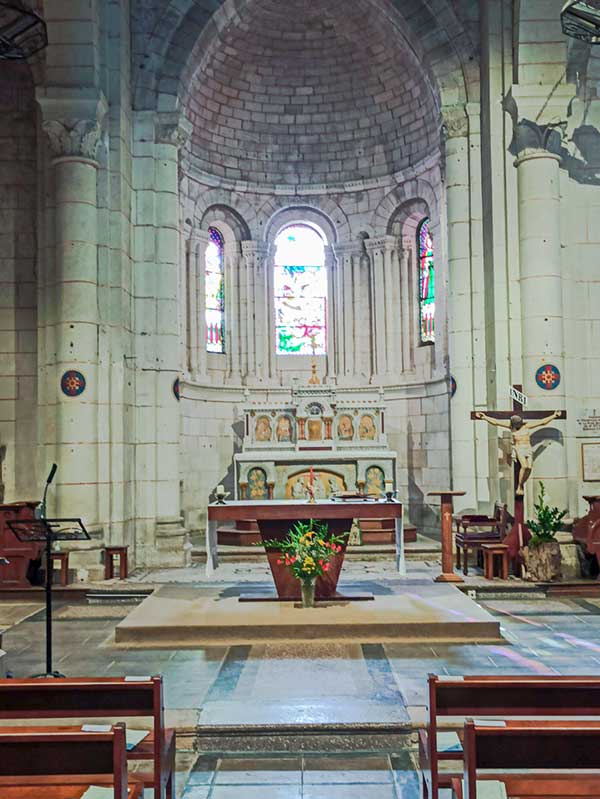 Die Kirche Saint-Georges in Descartes, Indre-et-Loire